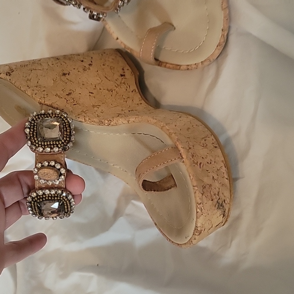 Women's shoes - Picture 2 of 4